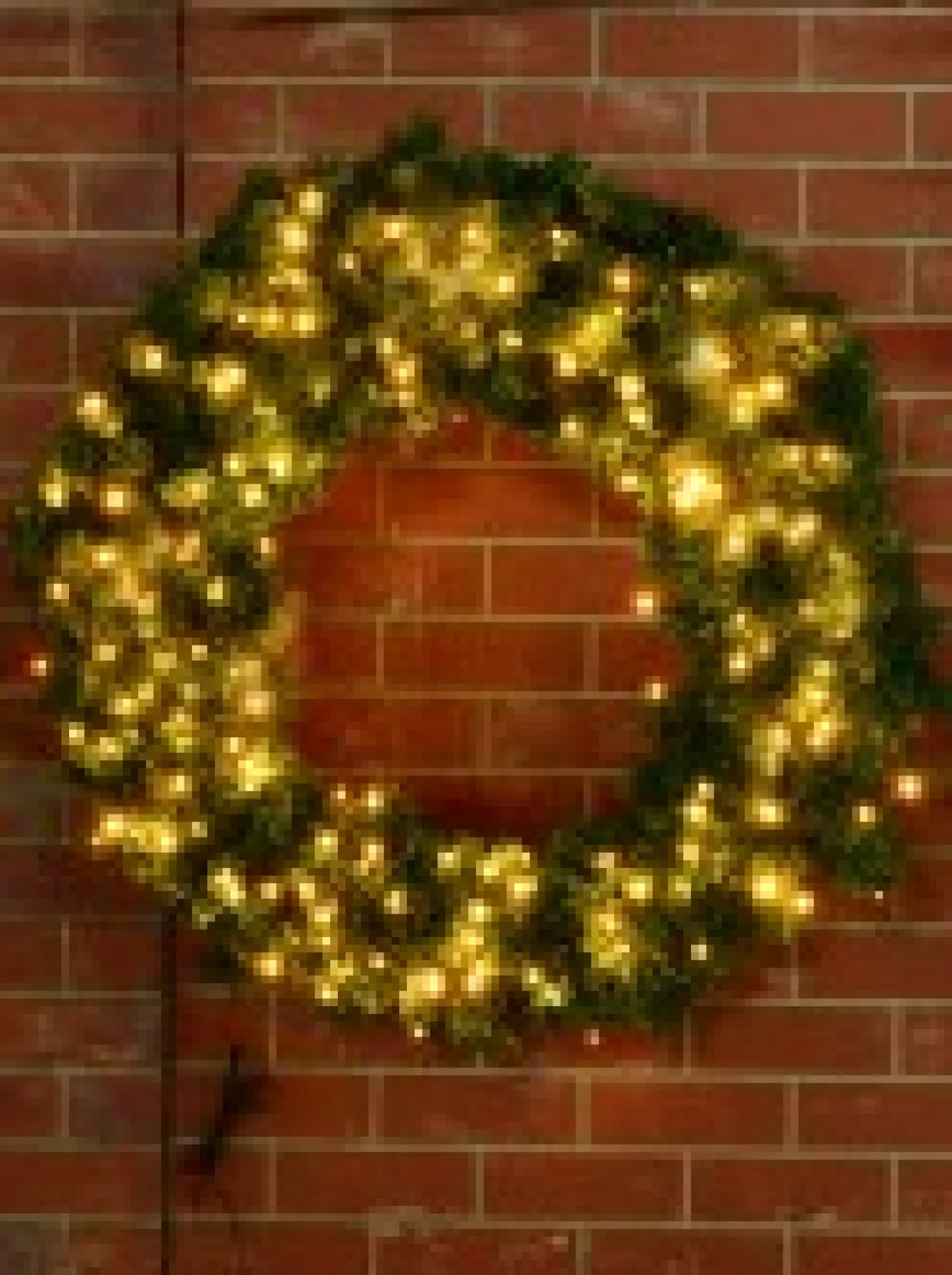 Christmas Warehouse Giant Balsam Pine Needle Pre-Lit Christmas Wreath With 420 Tips - 1.2M> Christmas Wreaths